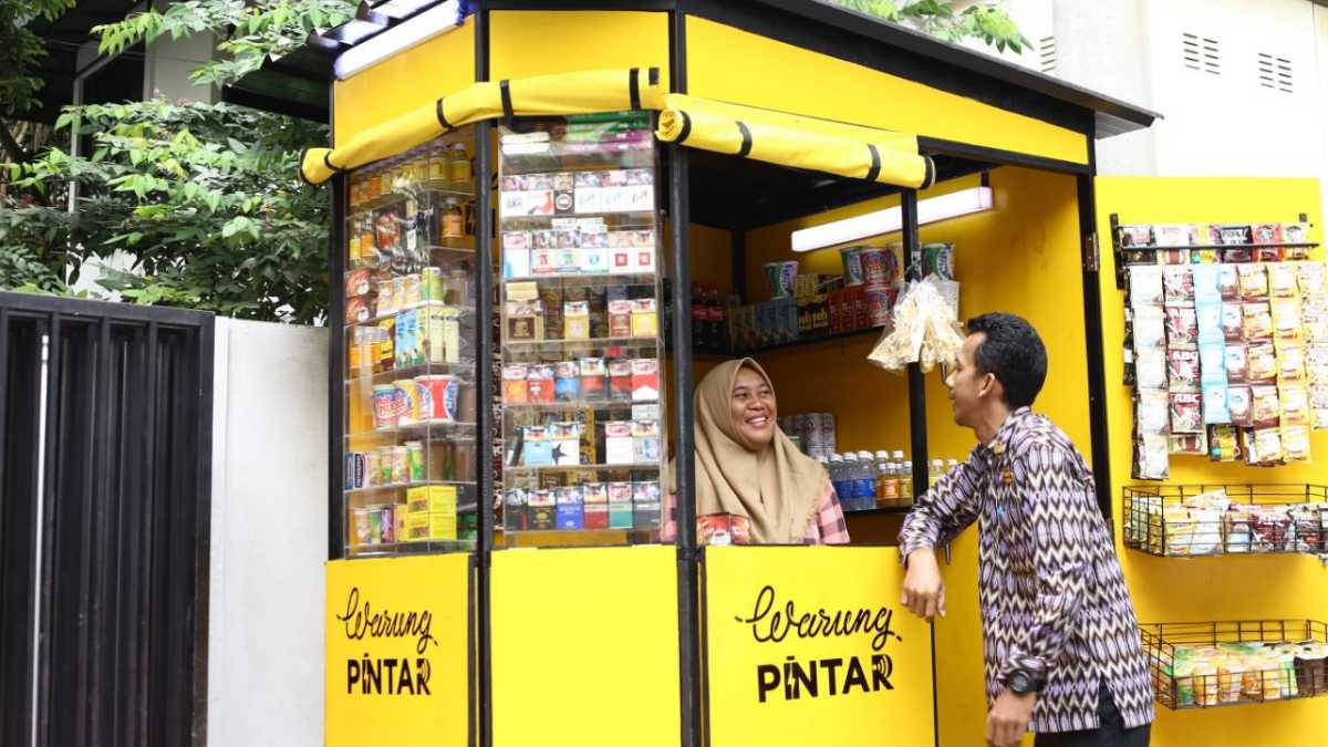 Video | Here’s how Indonesia’s mom-and-pop shops are going digital