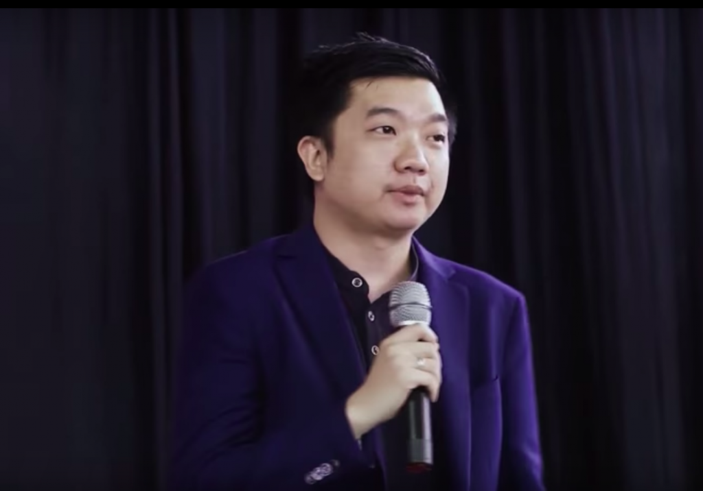 Tokopedia founder William Tanuwijaya addressing students at a technical university in Yogyakarta, Indonesia. Source: <a href="https://www.youtube.com/watch?v=ucEDu7O8gyA">Liputan6</a>