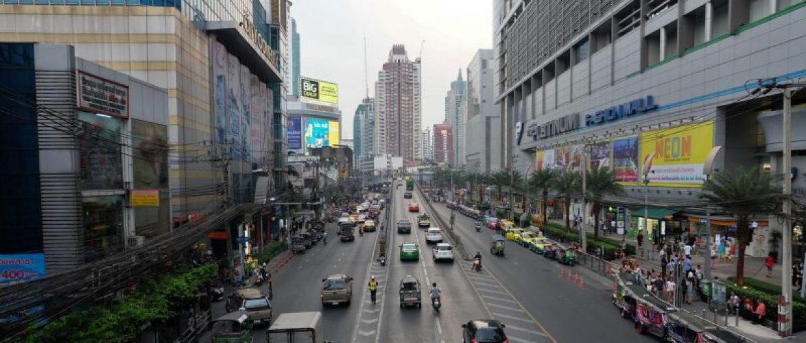 A snapshot of online shoppers in Thailand