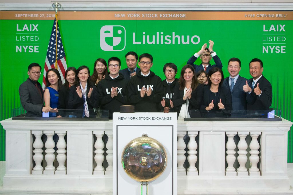 The New York Stock Exchange welcomes Laix Inc. (NYSE: LAIX) in celebration of its Initial Public Offering. CEO Yi Wang, joined by NYSE President Stacey Cunningham, rings The Opening Bell®.