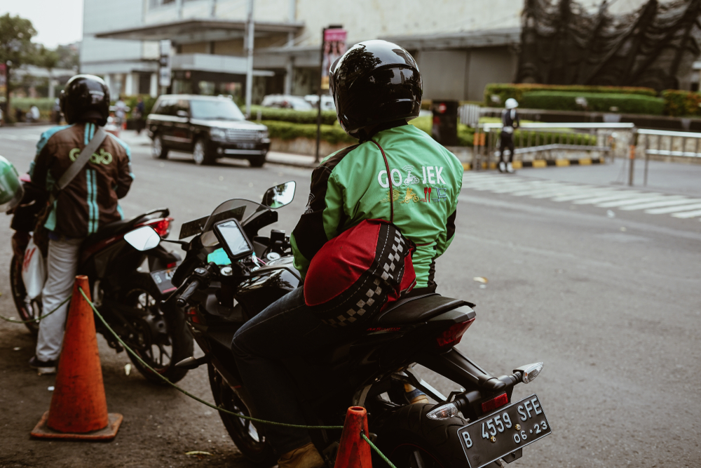 Today’s Tech Headlines: Go-Jek on track to secure $2b