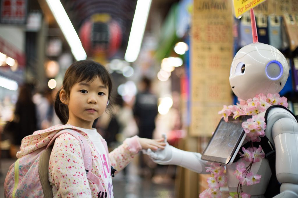 Today’s Tech Headlines: Tencent breaks record while SoftBank sits in Grab’s front seat