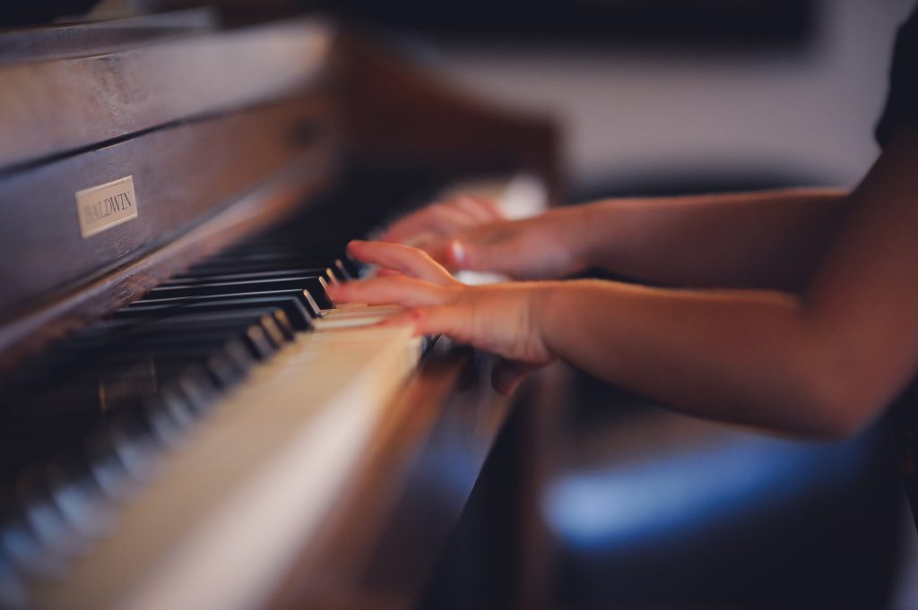 Music education platform Finger wins RMB 100 million Series B to expand into offline market