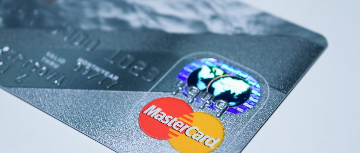 Grab and Mastercard to launch prepaid cards in first half of 2019