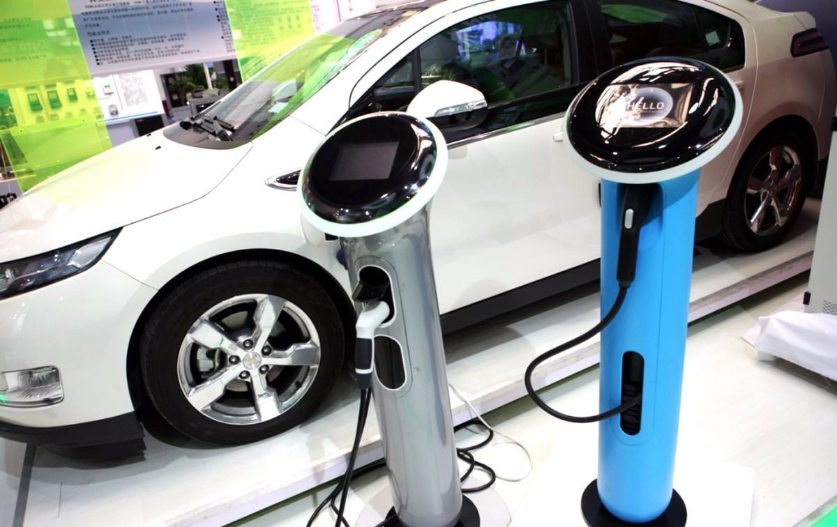 China will keep subsidies for new energy vehicles in 2019