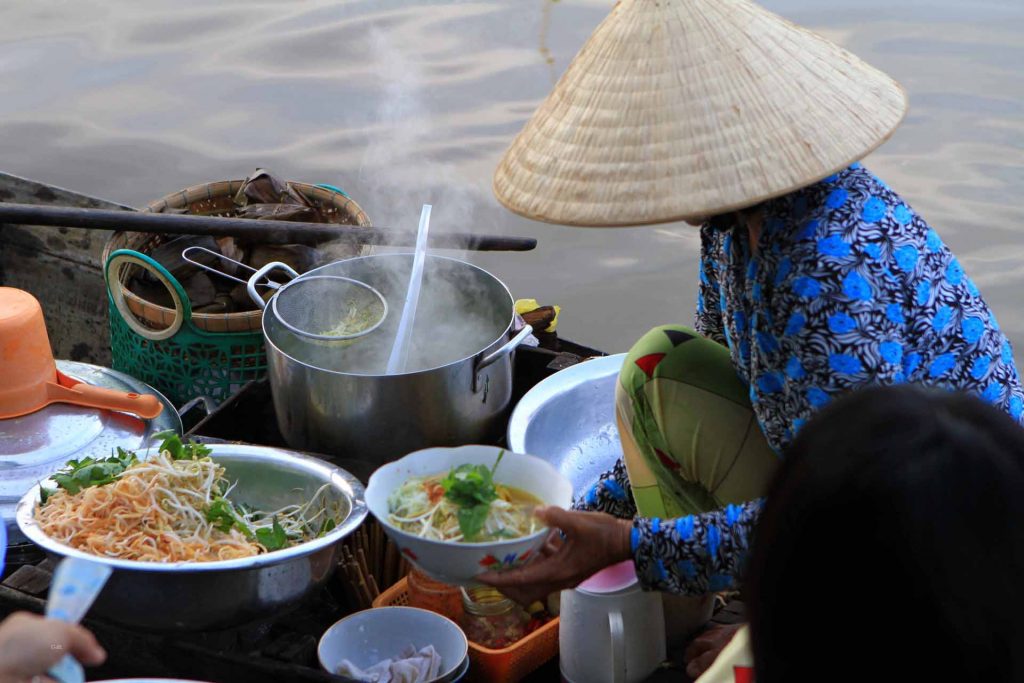 GrabFood is the most used food delivery service in Vietnam, but why?