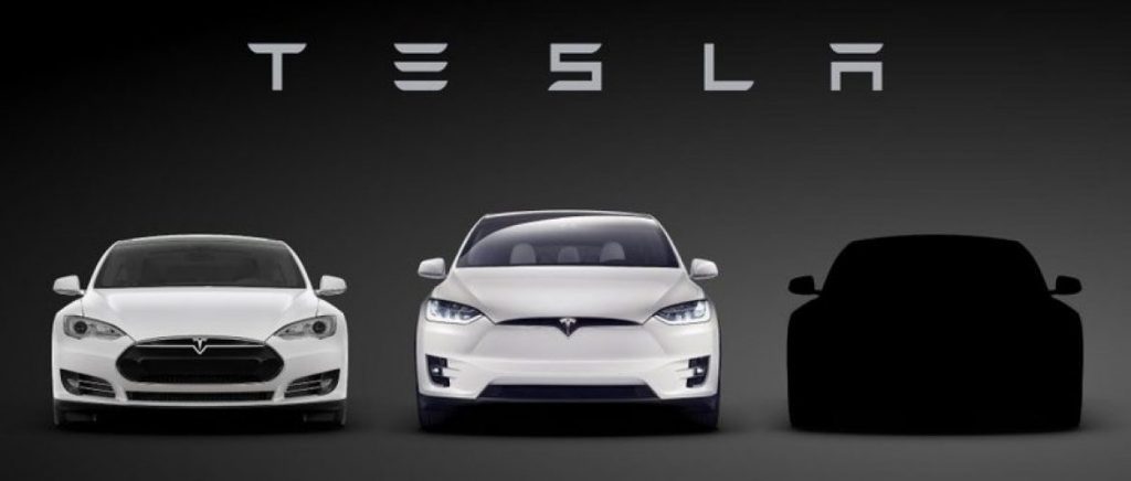A Tesla Model S apparently set itself on fire in a Shanghai garage