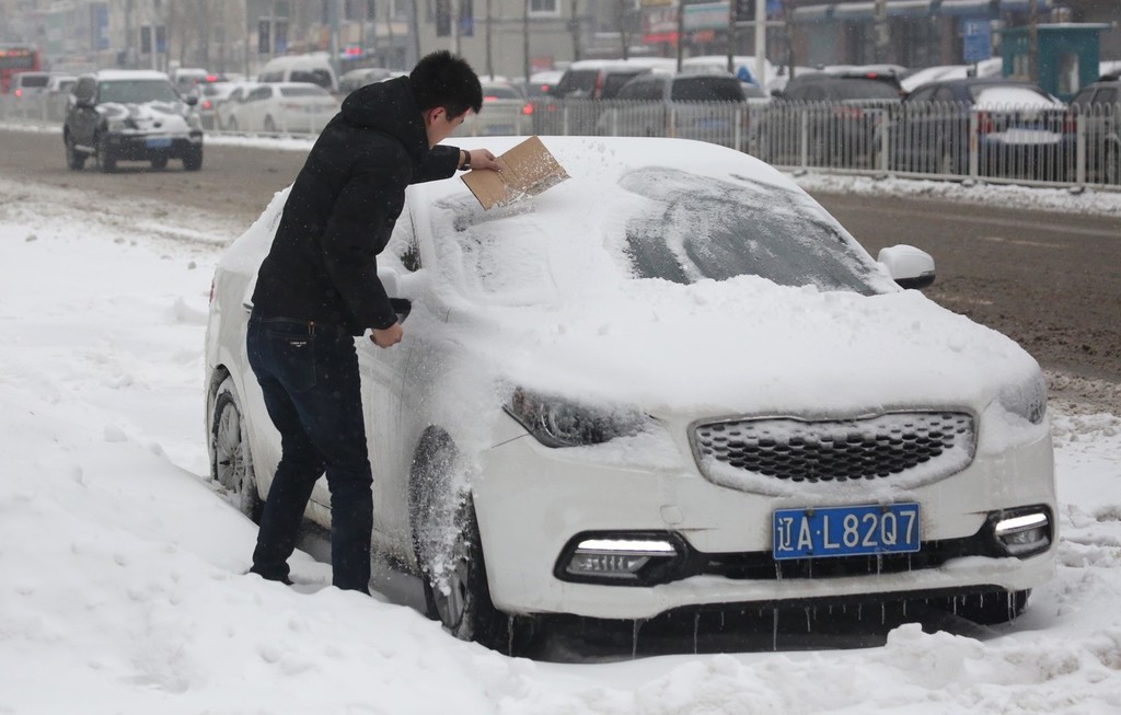 Shenyang wants a green taxi fleet, but its cold winters might crimp that plan