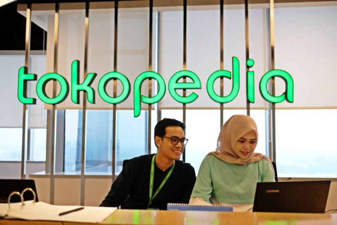 Tokopedia teams up with the Indonesian finance ministry for online tax payments | KrASIA
