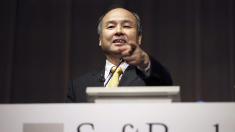 Photo of Masayoshi Son, founder and CEO of SoftBank, speaking at a news conference in Tokyo. Photo source: Tuchong. (AP Photo/Eugene Hoshiko)