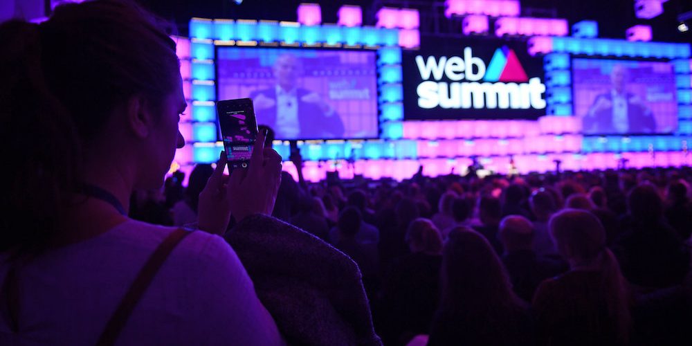 7 November 2018; Tony Blair, Former UK Prime Minister, and Karen Tso, Anchor, Squawk Box, CNBC, on Centre Stage during day two of Web Summit 2018 at the Altice Arena in Lisbon, Portugal. Photo by David Fitzgerald/Web Summit via Sportsfile