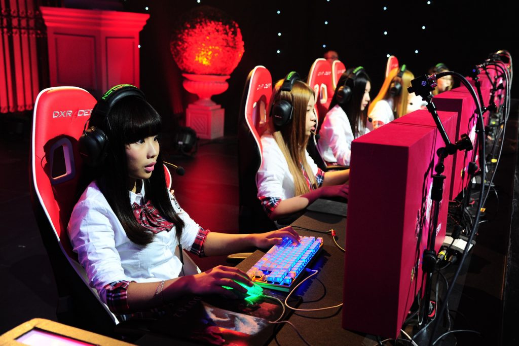 e-sports women