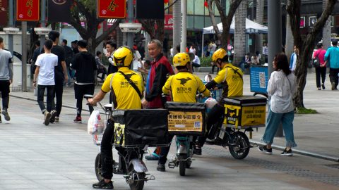 Meituan, the company founded by Wang Xing, operates the go-to platform for food delivery in China. Photo source: Shutterstock.