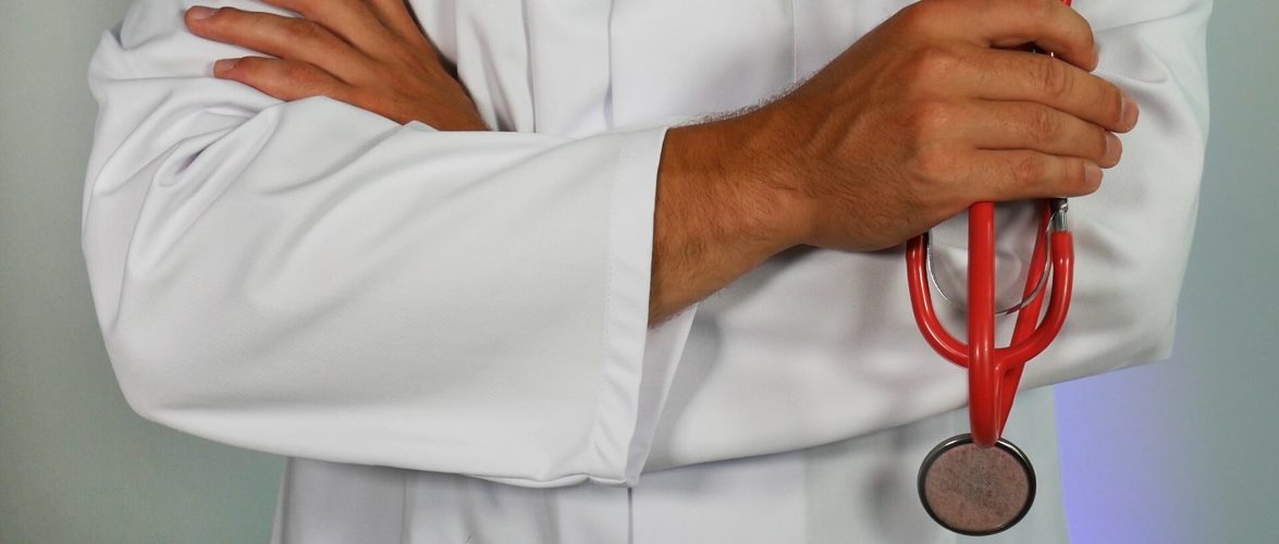 Doctor-Photo by Online Marketing on Unsplash