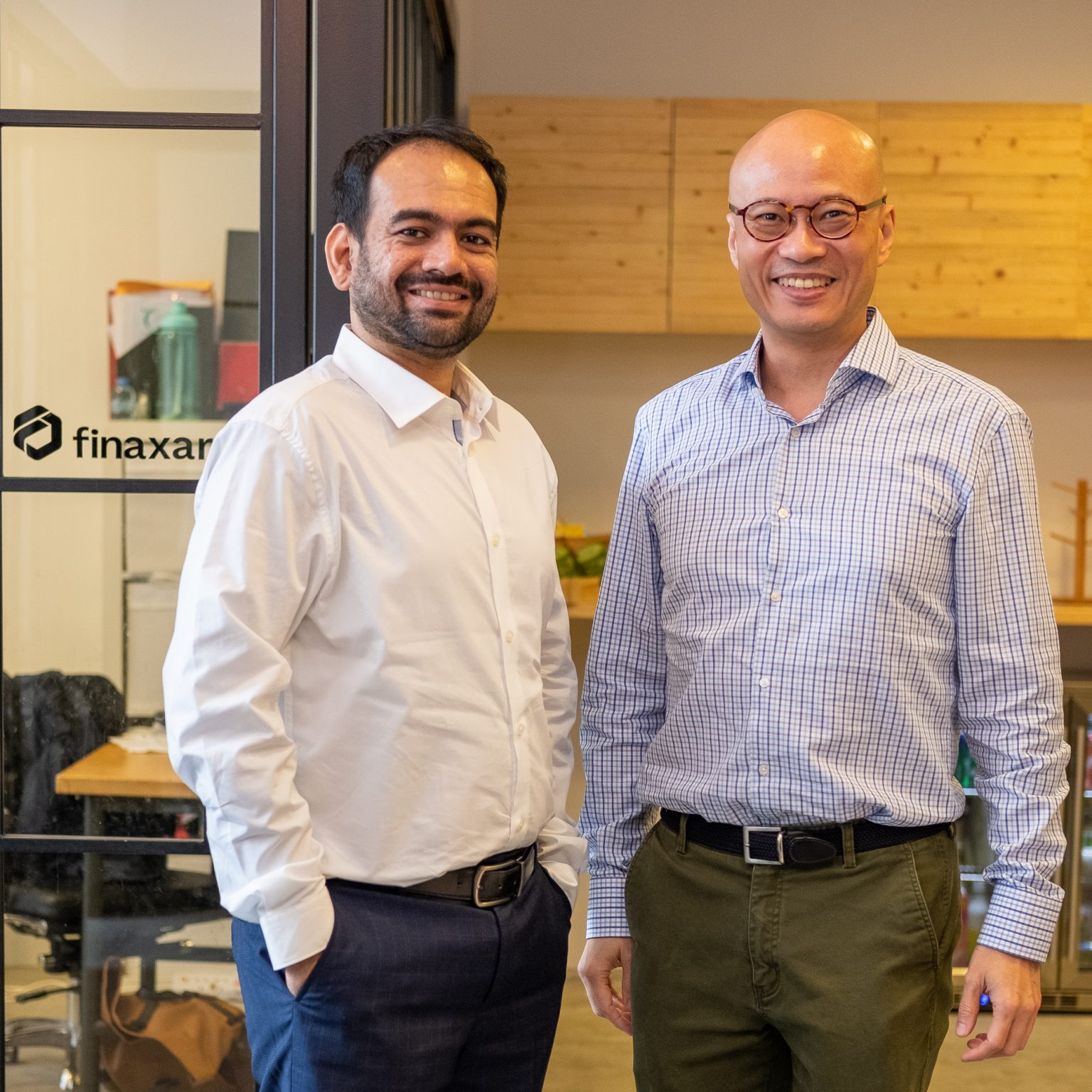 Singapore SME-focused fintech Finaxar founders, Vihang Patel and Tan Sian Wee. Picture courtesy of Finaxar.