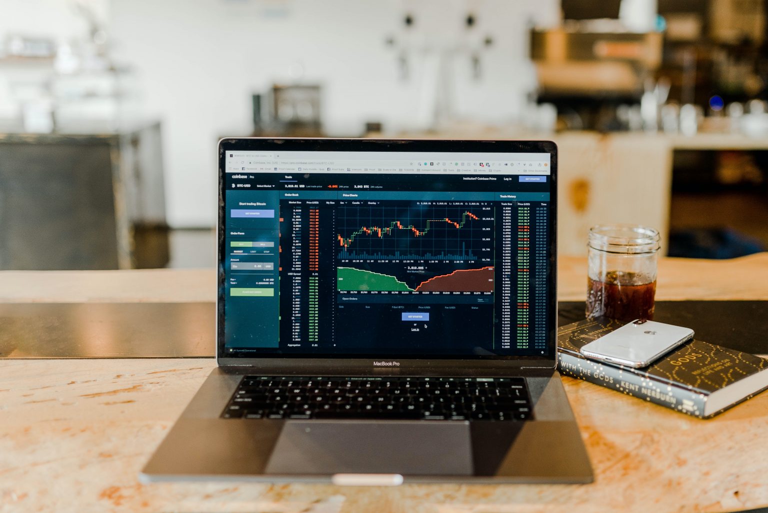 Investment- Photo by Austin Distel on Unsplash