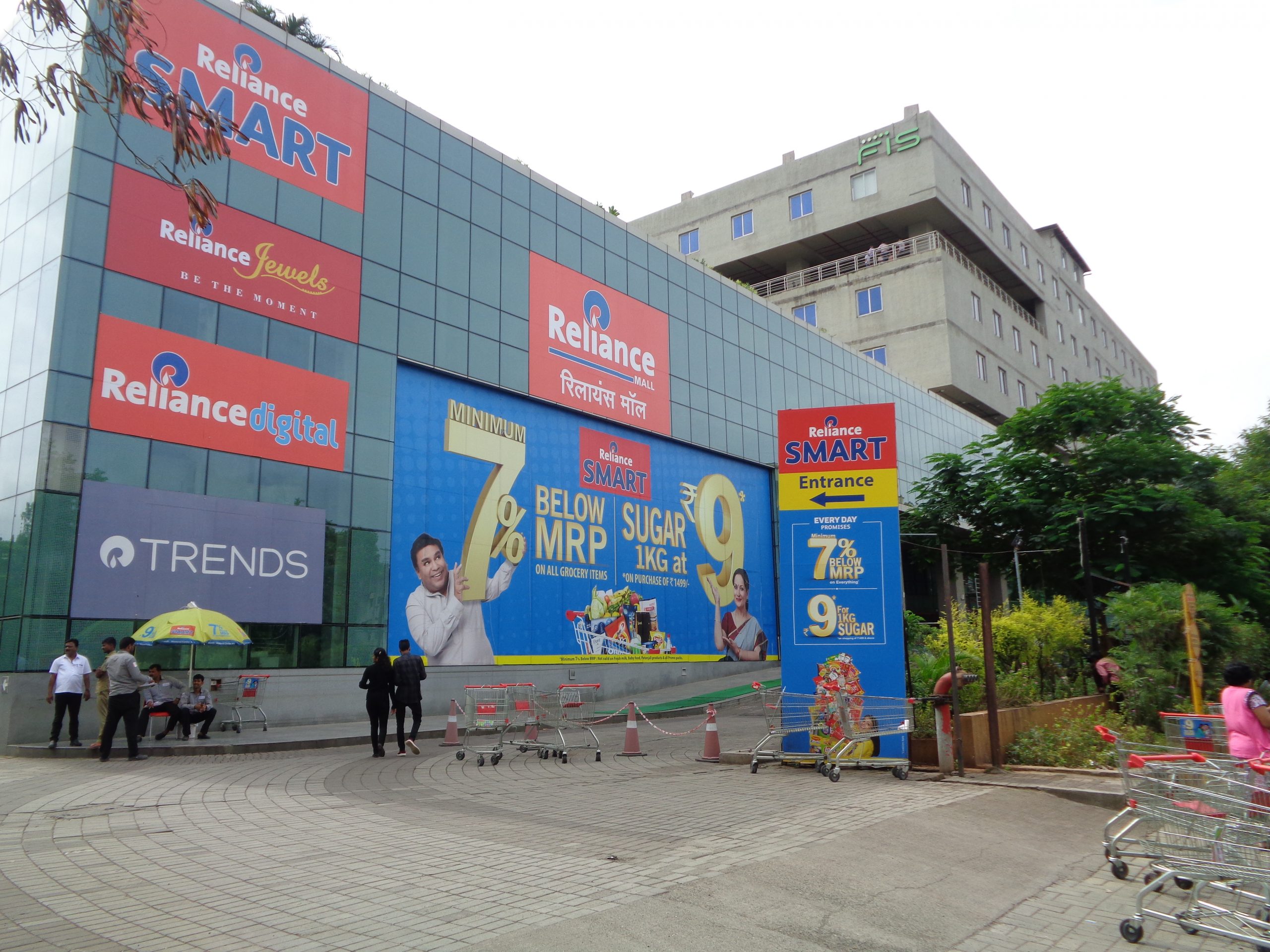 Reliance expands its e-commerce venture JioMart to 200 Indian