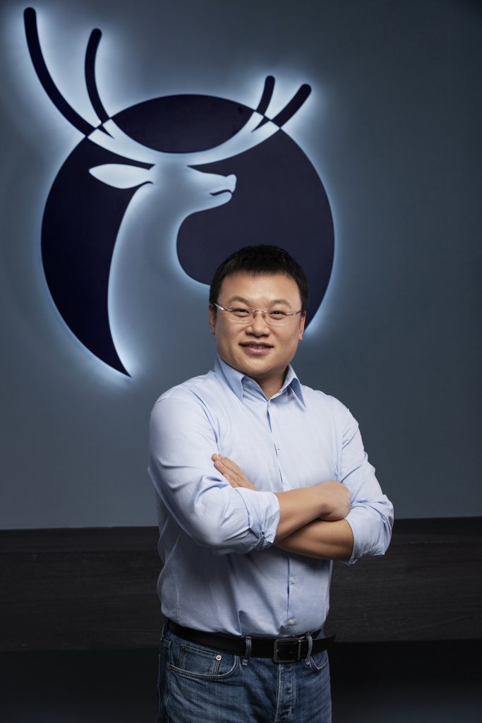 Photo of Guo Jinyi, chairman and CEO of Luckin Coffee.