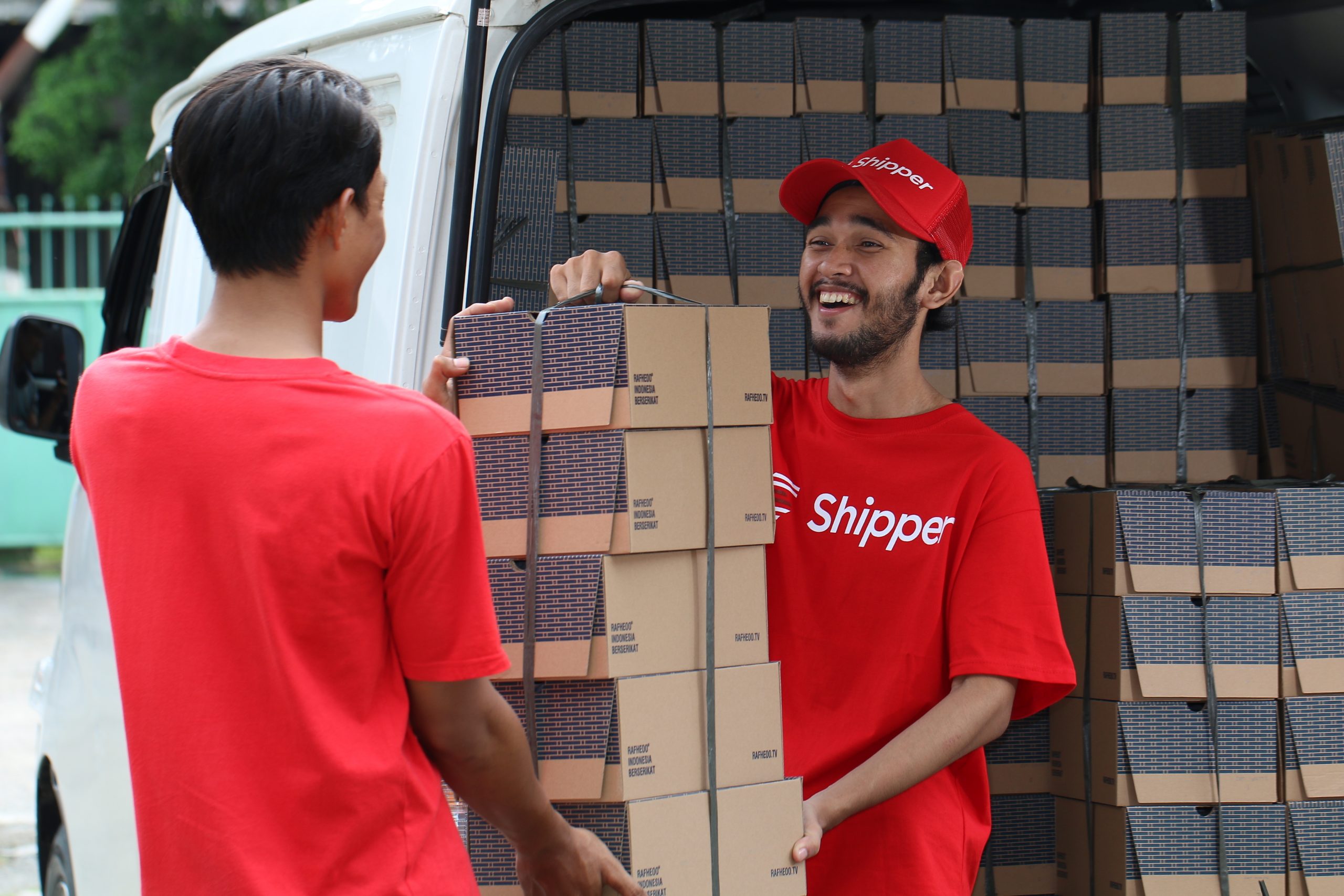 Indonesia’s Shipper acquires local logistics companies Porter and Pakde