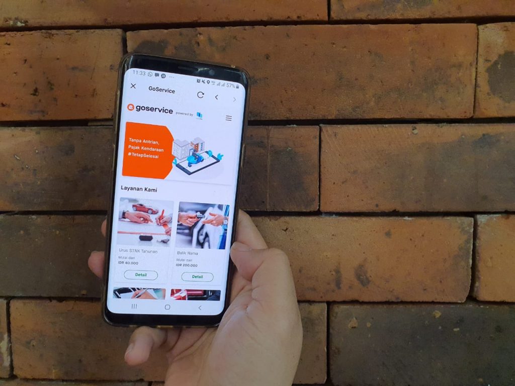 Gojek launches GoService together with JumpaPay, pushes third-party integration even further