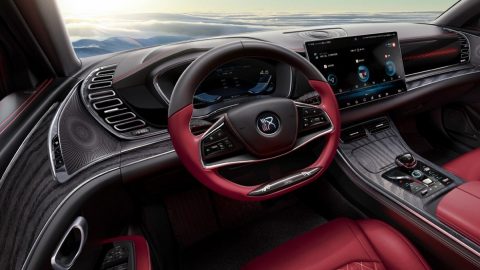 BYD's newest Han EV comes with Huawei's HiCar system based on HarmonyOS. Courtesy of BYD.