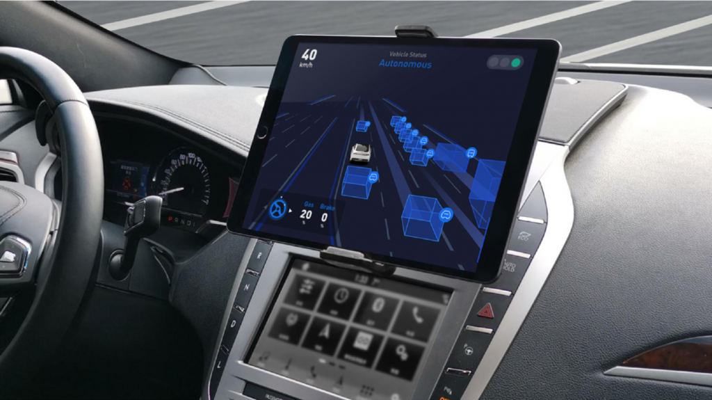 Tencent-backed Momenta begins robotaxi trials this fall