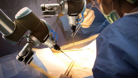 surgical robot / Shutterstock
