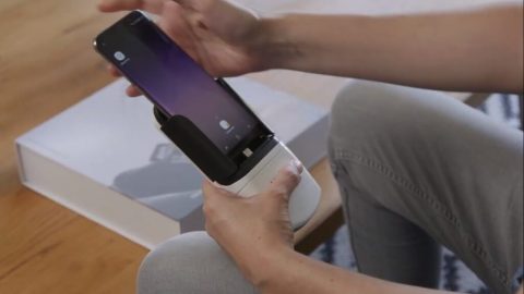 The PulseNmore device works with just a smartphone. Courtesy of PulseNmore via NoCamels.