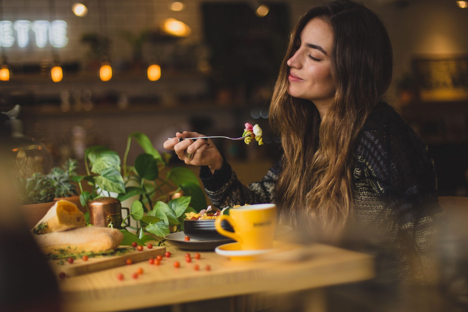 <span>Photo by <a href="https://unsplash.com/@pablomerchanm?utm_source=unsplash&utm_medium=referral&utm_content=creditCopyText">Pablo Merchán Montes</a> on <a href="https://unsplash.com/s/photos/dinner?utm_source=unsplash&utm_medium=referral&utm_content=creditCopyText">Unsplash</a></span>