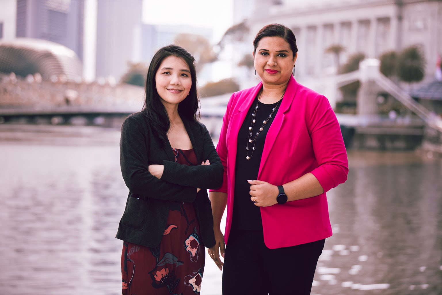 Photo of Ka Yi Ling (left) and Sandhya Sriram, co-founders of Shiok Meat. Photo from KrASIA’s archive.