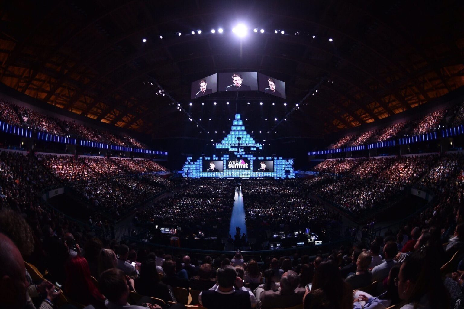 Driverless cars and smart cities: the amazing future summarised in 5 online talks