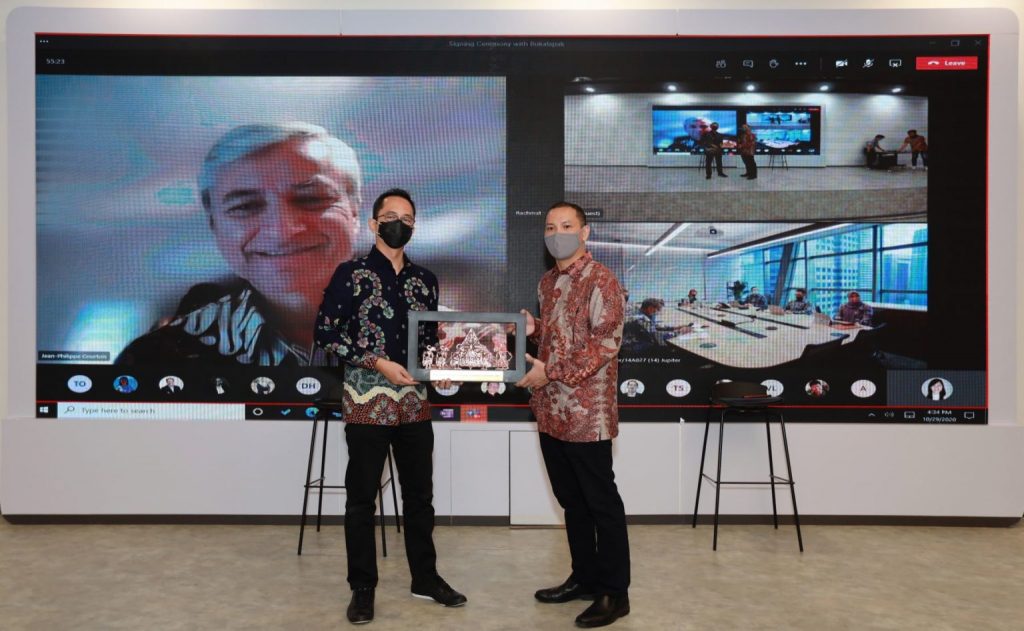 Microsoft invests in Indonesian e-commerce unicorn Bukalapak