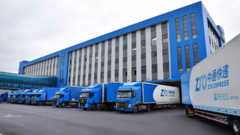 China’s leading delivery companies, such as ZTO Express, only began maturing in the late 2010s, when they developed more robust logistics networks. Photo from KrASIA’s archive.
