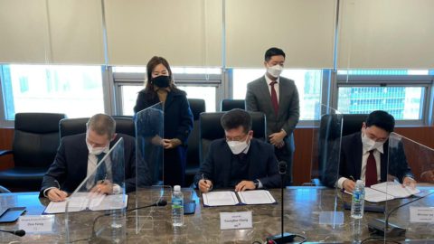 Signing ceremony (left to right): Onn Fenig, managing director, SixAI; Chung Young Bae, chairman of ISC; and Wonjae Lee, head of Asia Pacific of Yozma Group. Courtesy of SixAI and Yozma Group via NoCamels.