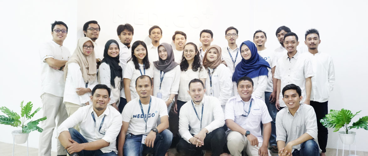 Harya Bimo and his Medigo team. Courtesy of Medigo. 
