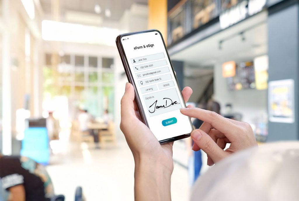 An illustration of a banking e-form for an e-signature. Courtesy of Lightico via NoCamels.