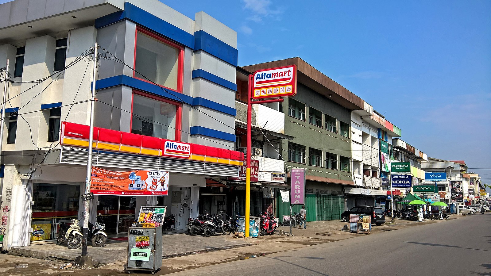 Indonesia convenience store Alfamart seeks 'new economy' growth | KrASIA