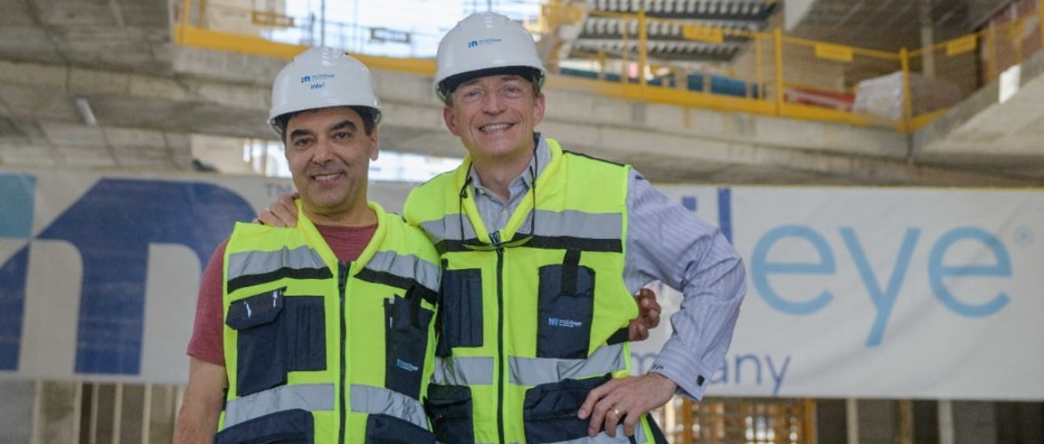 Intel CEO Pat Gelsinger (right) and Mobileye co-founder and CEO Amnon Shashua meet in Jerusalem on May 2, 2021. Courtesy of Intel via NoCamels.