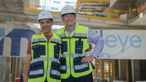 Intel CEO Pat Gelsinger (right) and Mobileye co-founder and CEO Amnon Shashua meet in Jerusalem on May 2, 2021. Courtesy of Intel via NoCamels.