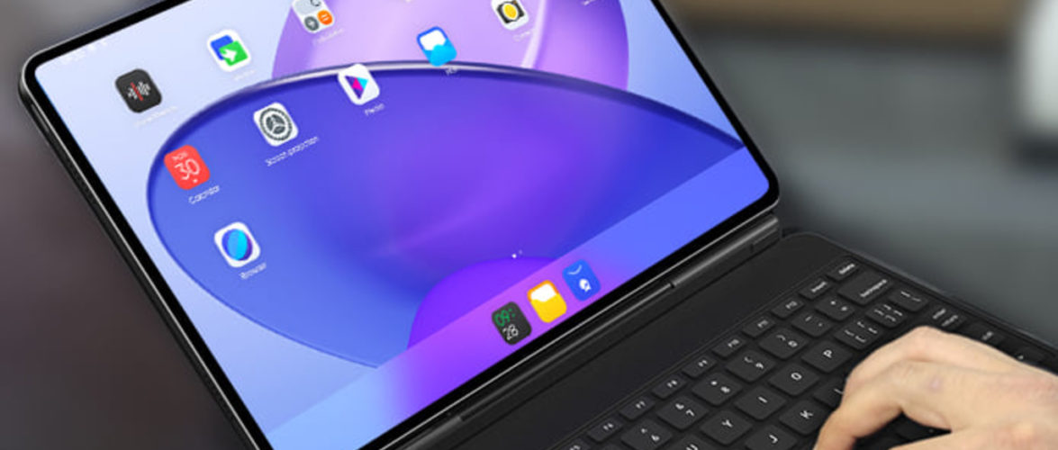 Jingling's Linux tablet JingPad. Courtesy of Jingling.