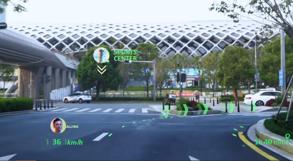 Raythink’s AR display leverages the use of exterior cameras, lidar, and other sensors to gather environmental data, and was built according to the specs of the BMW i3. Courtesy of Raythink via 36Kr.