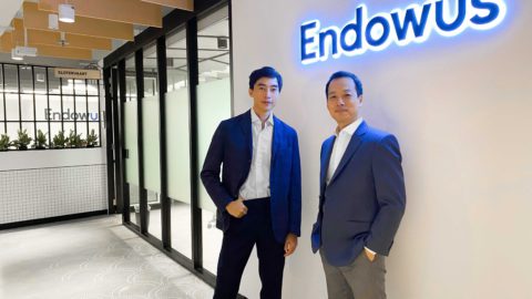 Photo of Gregory Van (left) and Samuel Rhee from Endowus.