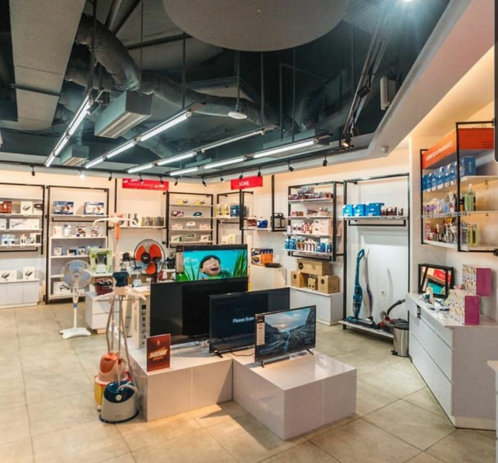 JD X store in PIK Avenue Mall, West Jakarta. Taken from JDiD's Instagram page.