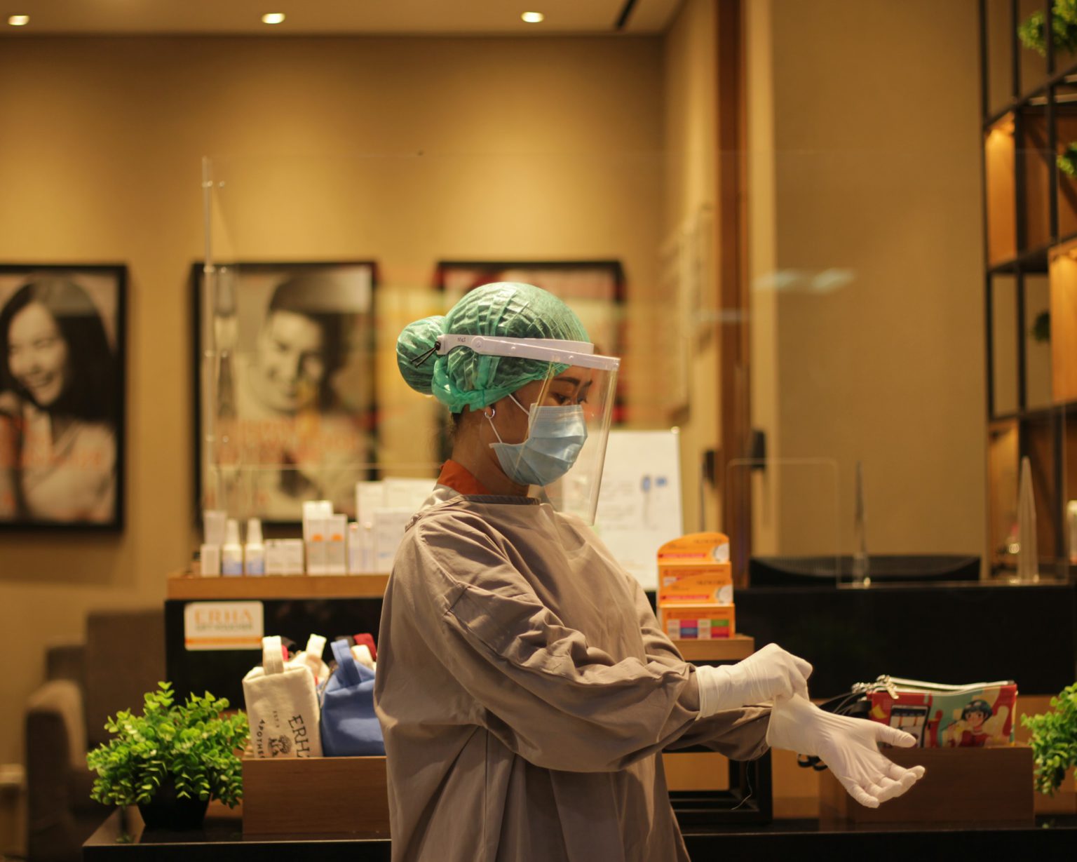 healthcare worker in Jakarta's hospital. Photo by Viki Mohamad on Unsplash.