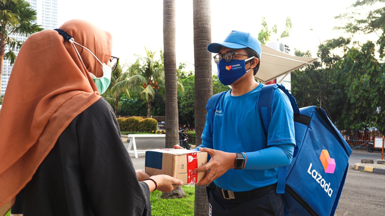 Couriers And Activists Demand Reforms In Indonesia s Gig Economy KrASIA