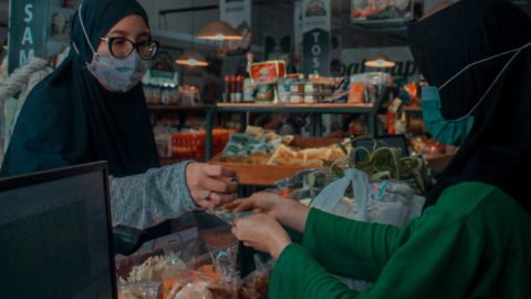 Toko or warung by Fiqri Aziz Octavian on Unsplash