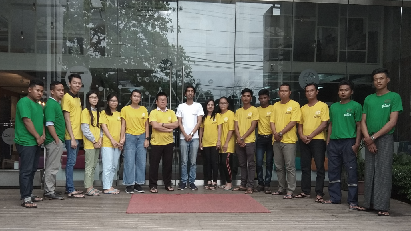 Tun Yat’s team. Courtesy of Tun Yat.