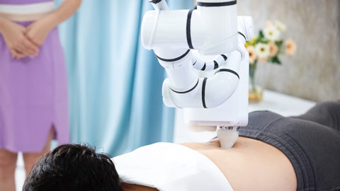AiTreat’s robot masseuse performs customized physiotherapy treatments