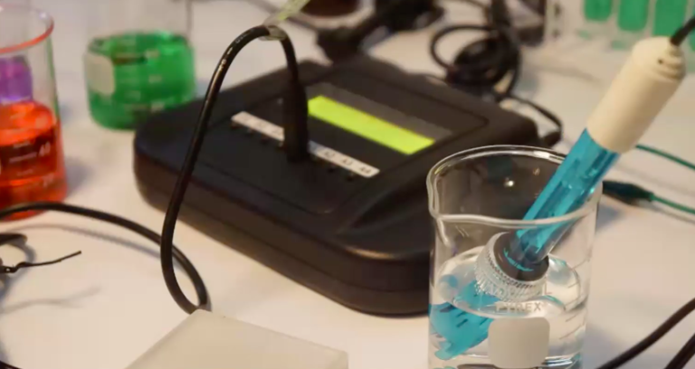 Making Technology developed VISSER to foster scientific learning among students. Photo courtesy of Making Technology.