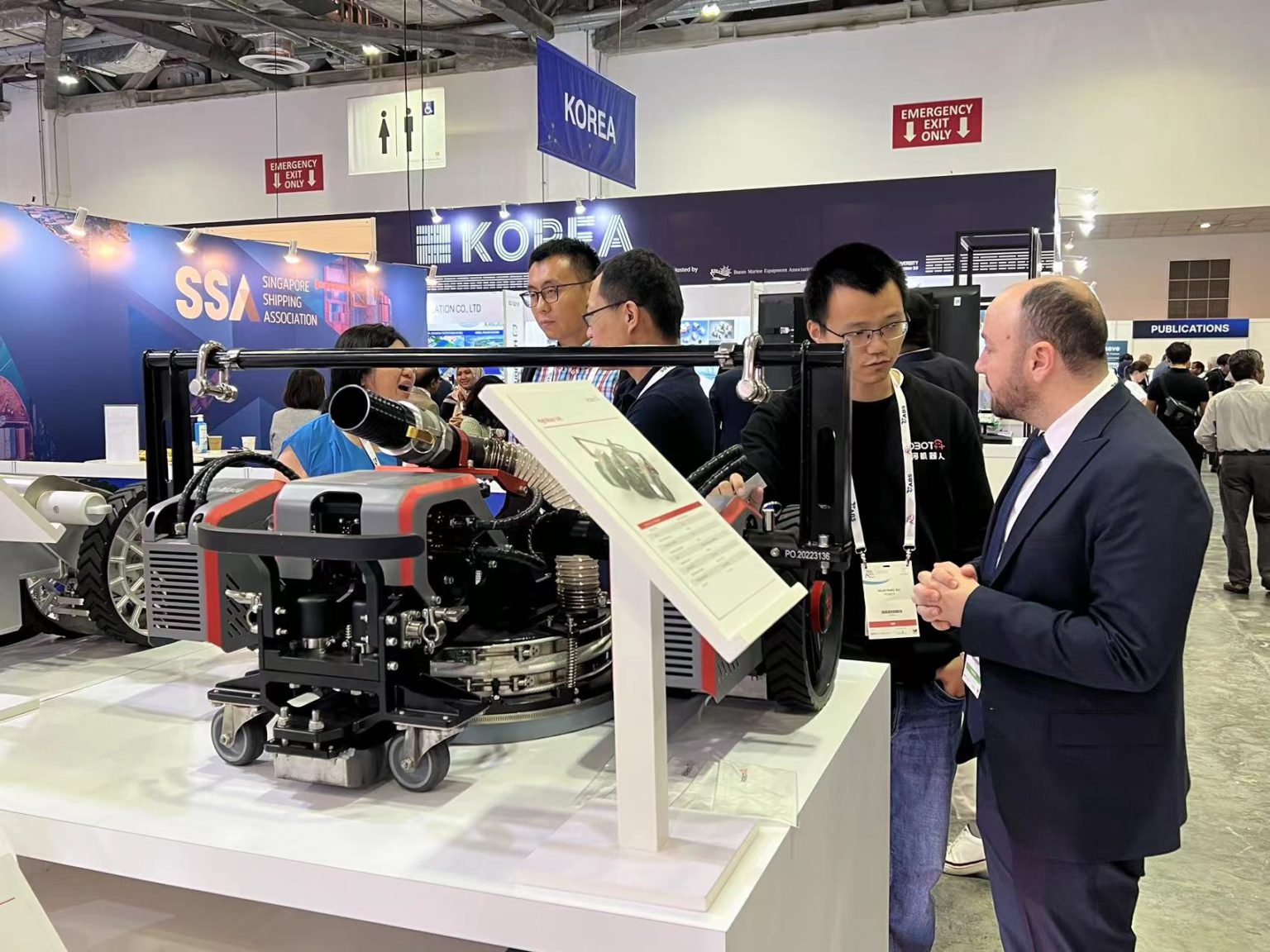 RobotPlusPlus to Showcase HighMate V40 Hydroblasting Robot at Sea Asia Event